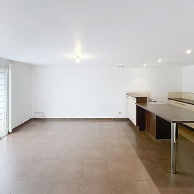 Maison 4 pièces 220000 €