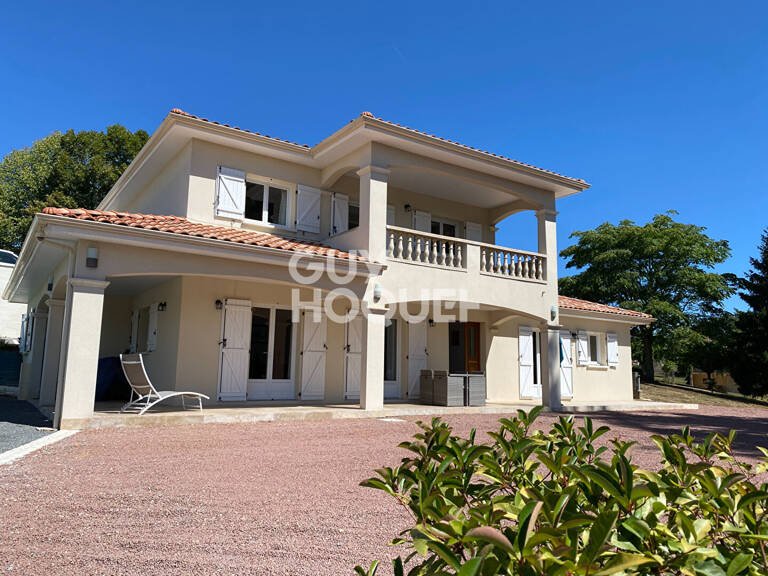 A 5 MINITES DE LIBOURNE -  SECTEUR TRES RECHERCHE — photo 1