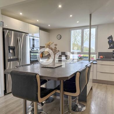 Maison 5 pièces 399000 €