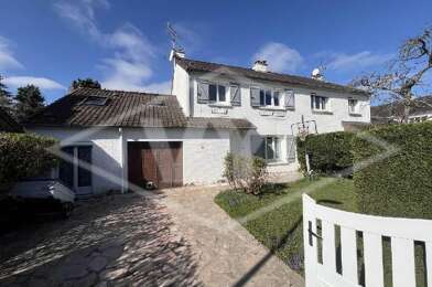 Maison 8 pièces 349900 €