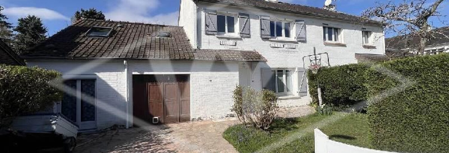 Maison 8 Pièces 136 m² à vendre à Combs-la-Ville (77380)