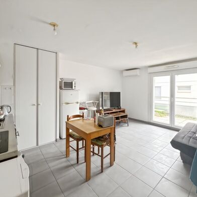 Appartement 3 pièces 728 €