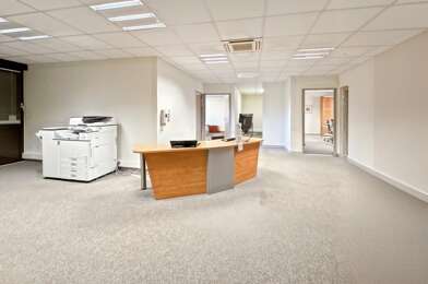 Commerce  558000 €