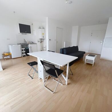 Appartement 1 pièces 570 €