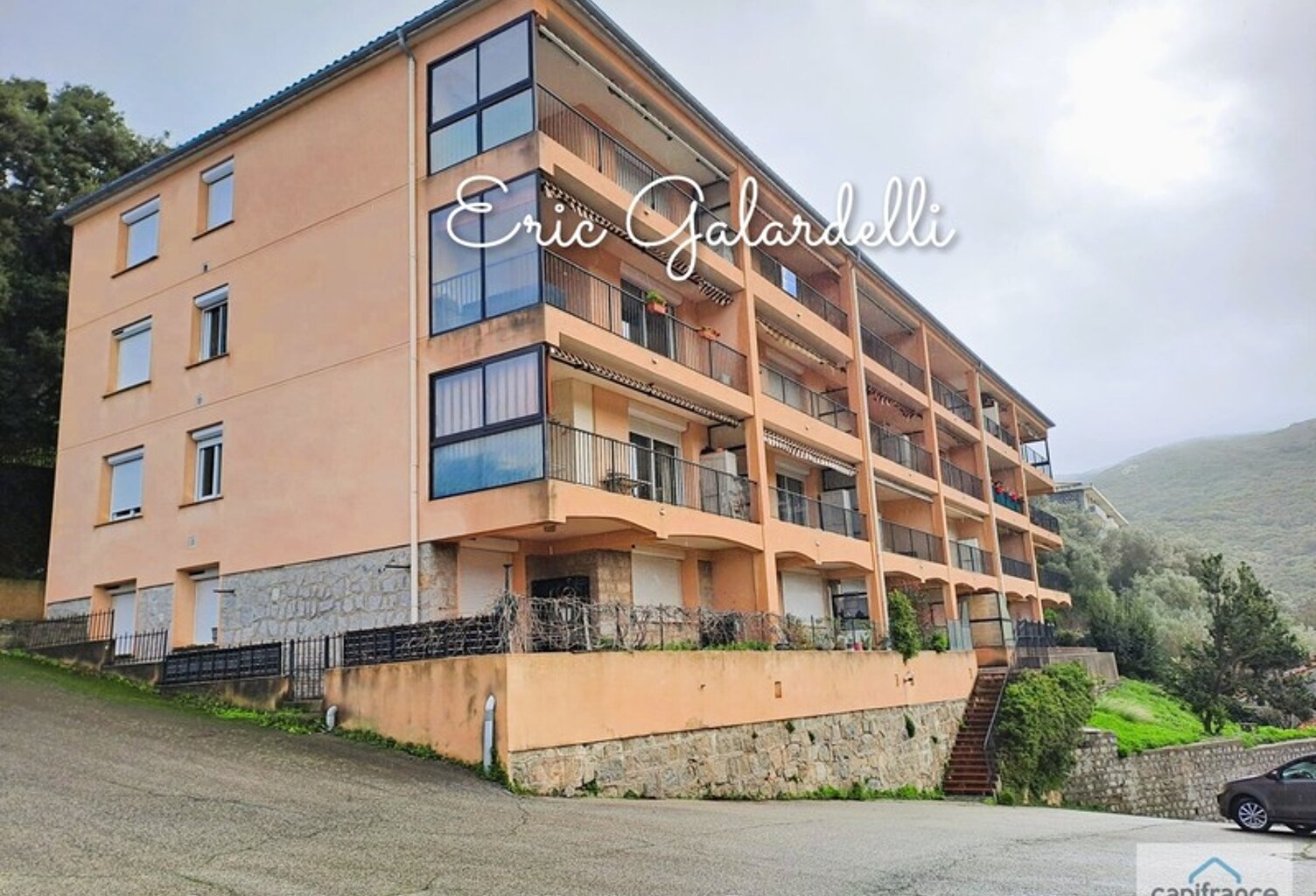 À vendre idéal investisseur ou premier achat : Appartement T3 à rénover à Sartène, Corse du Sud — photo 1