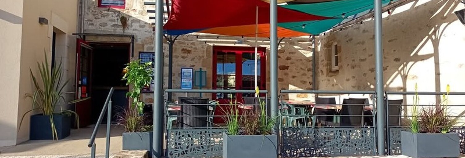 Commerce  285 m² à vendre à Beaufou (85170)