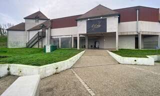 Immeuble  1400 m² à vendre à Amboise (37400)