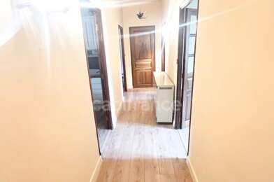 Appartement 3 pièces 98000 €