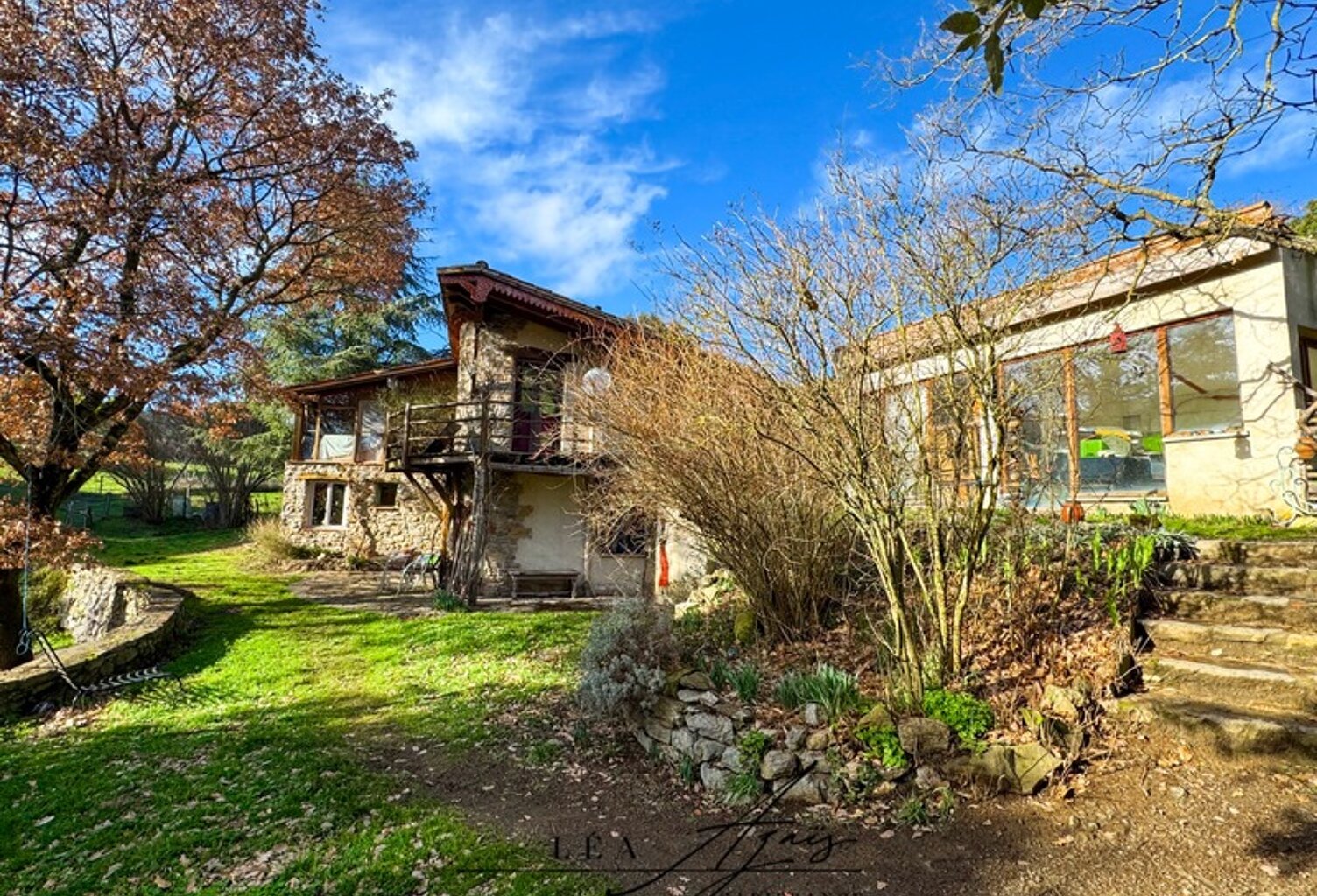 Maison à vendre 6 pièces 132 m2 SALZA (11) 2,5 hectares de terres — photo 1