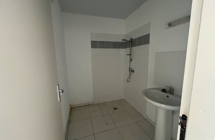 Appartement à louer 3 pièces SAINT LAURENT DU MARONI (973) — photo 3