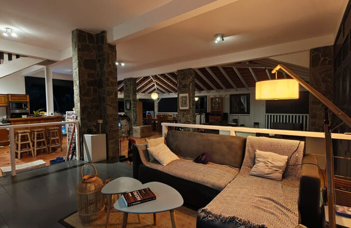   Villa avec studio indépendant, piscine et fort potentiel – Le François (Morne Acajou) — photo 5