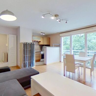 Appartement 2 pièces 820 €