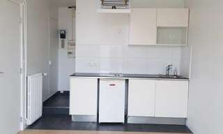 Appartement 1 Pièce 19 m² à louer à Paris 17 (75017)