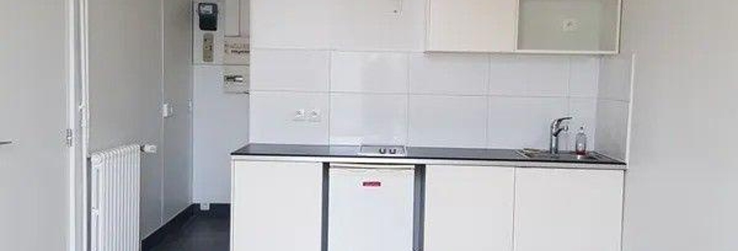 Appartement 1 Pièce 19 m² à louer à Paris 17 (75017)