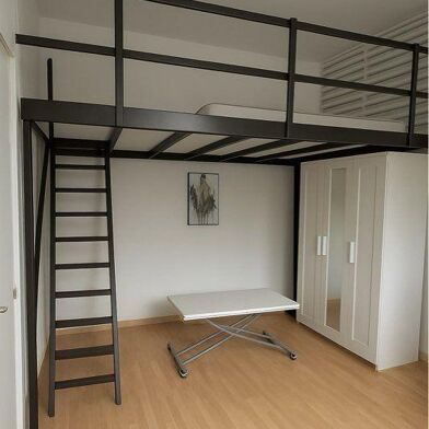 Appartement 1 pièces 540 €