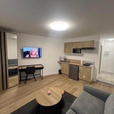 Appartement 1 pièces 780 €