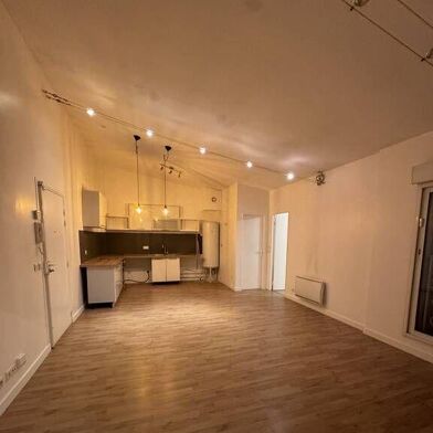 Appartement 3 pièces 1400 €