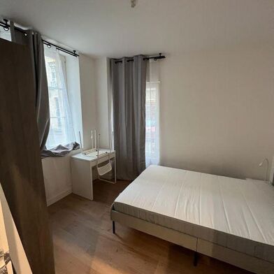 Appartement 2 pièces 700 €
