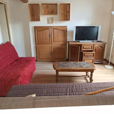 Appartement 4 pièces 1300 €
