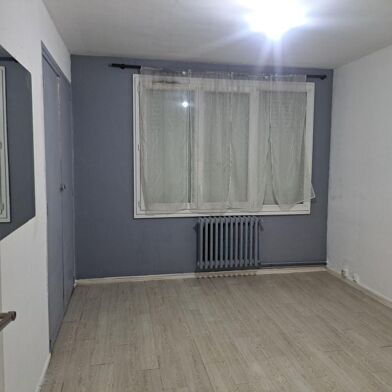 Appartement 3 pièces 999 €