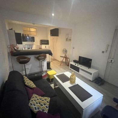 Appartement 1 pièces 700 €