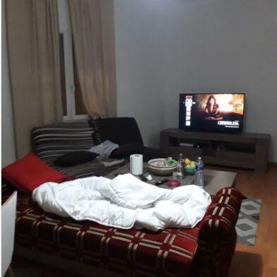 Appartement 3 pièces 750 €