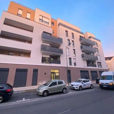 Appartement 3 pièces 1100 €