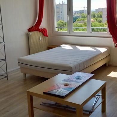 Appartement 1 pièces 600 €
