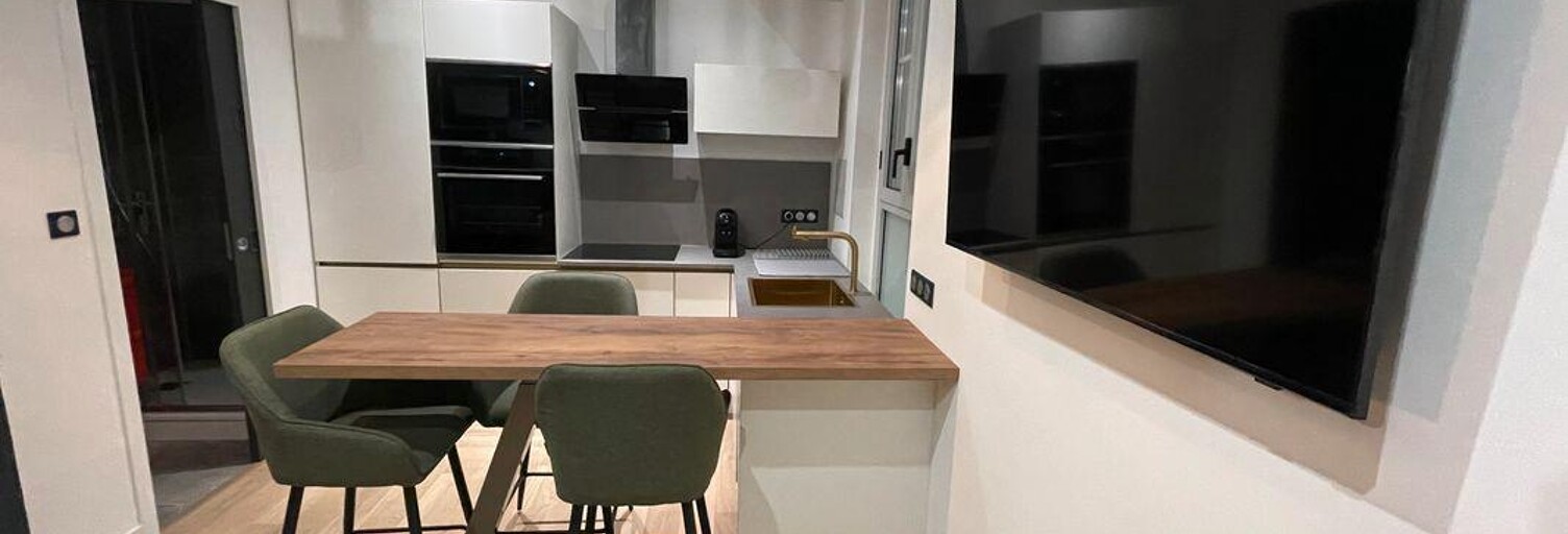 Appartement 1 Pièce 23 m² à louer à Paris 15 (75015)