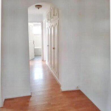 Appartement 3 pièces 950 €