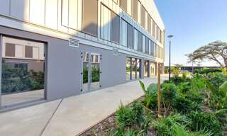 Commerce  280 m² à louer à Sainte-Marie (97438)