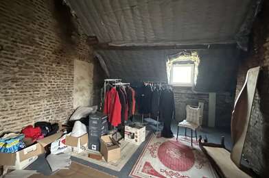 Maison  231000 €
