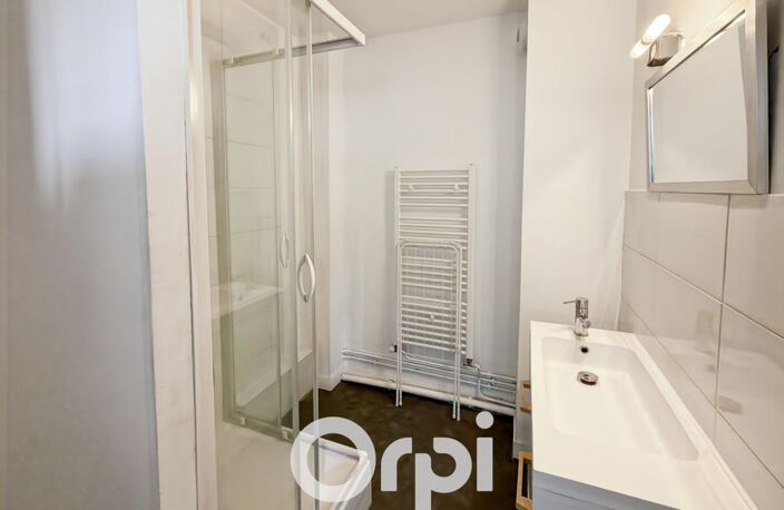Appartement À Vendre — photo 3