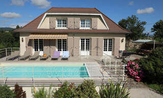 Maison 5 Pièces 132 m² à louer à Félines (07340)