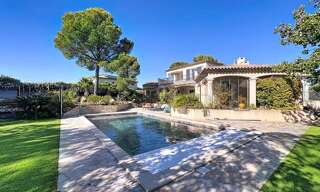 Maison 6 Pièces 192 m² à vendre à Fréjus (83600)