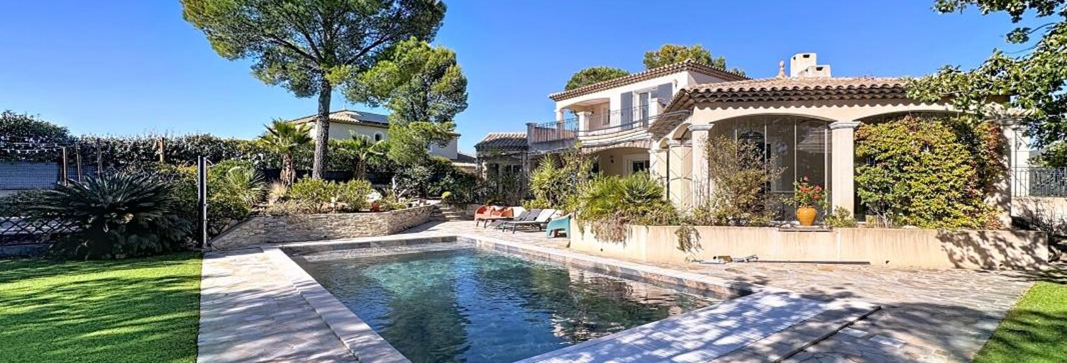 Maison 6 Pièces 192 m² à vendre à Fréjus (83600)