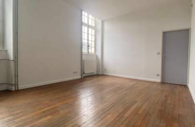 Appartement À Vendre — photo du bien