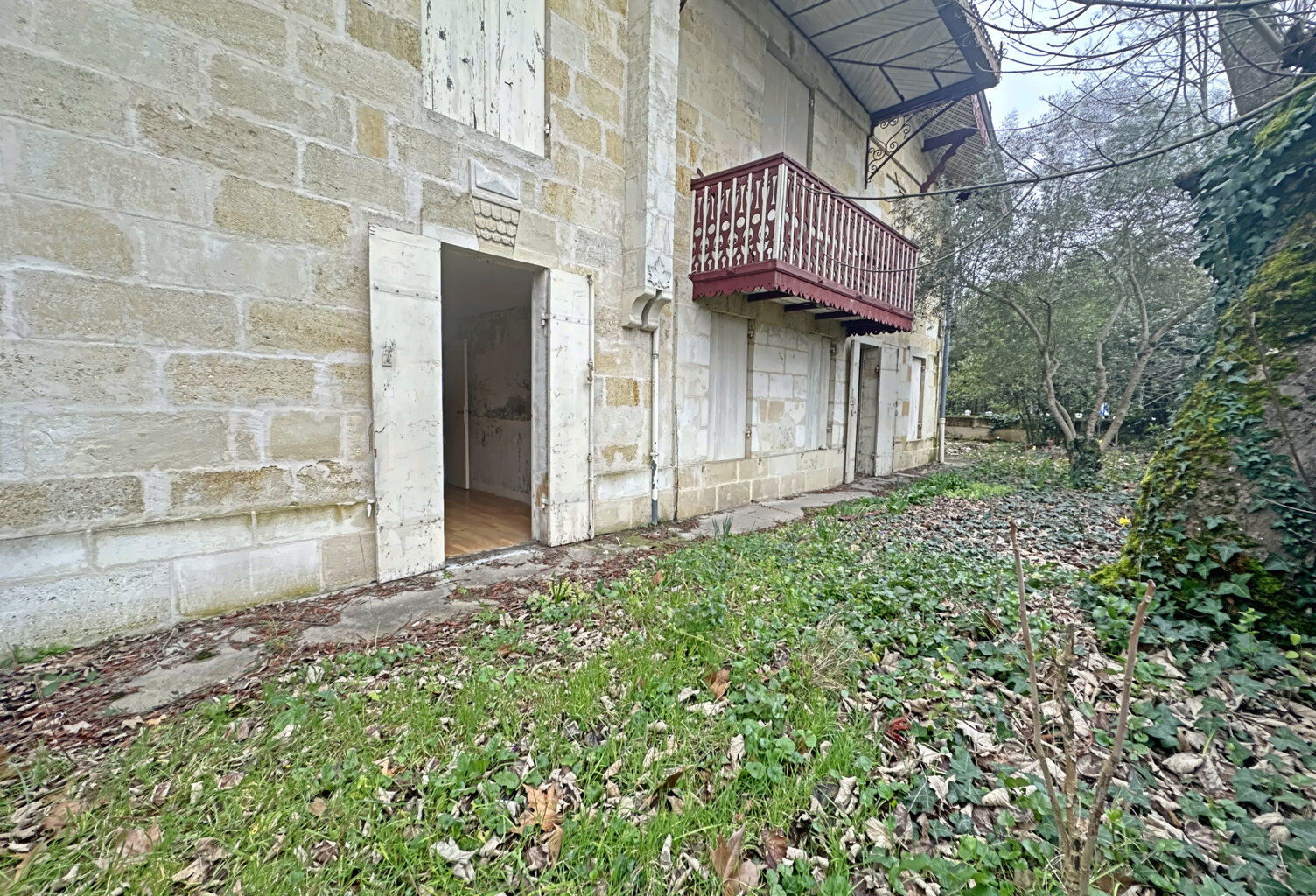T2 en DUPLEX à Rénover. - Libourne - — photo 1