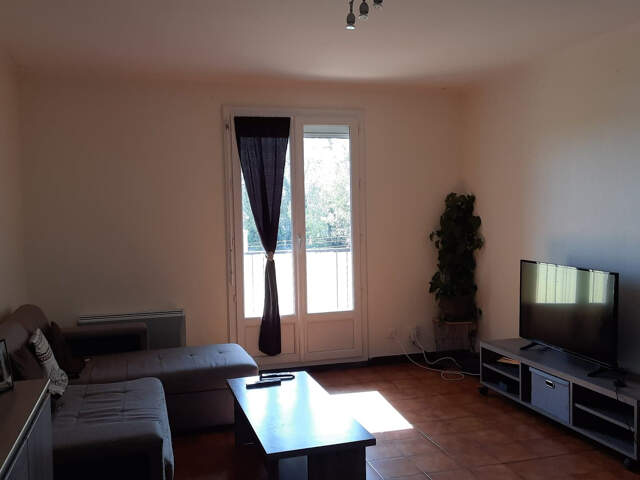 APPARTEMENT T3, avec balcon et garage , Annonay / limite Dav — photo du bien