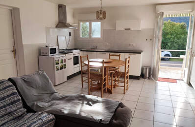 Maison meublée de plain-pied -terrasse 3 chambres   Environn — photo du bien
