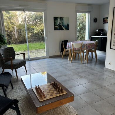 Maison 4 pièces 363875 €