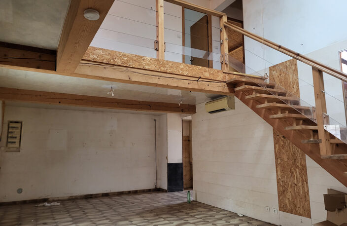 Maison au centre de LAGARDELLE avec garage et jardin — photo 2