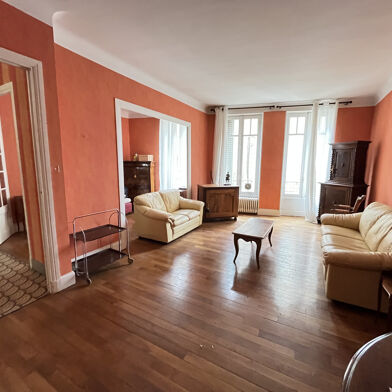 Appartement 4 pièces 165000 €