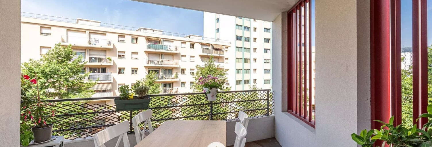 Appartement 4 Pièces 77 m² à louer à Nice (06300)