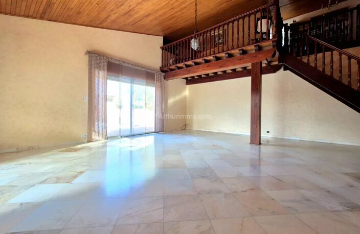 Maison T8 tout confort — photo 3
