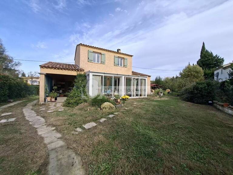 Maison à Fontvieille : Charme et confort en Provence — photo 1