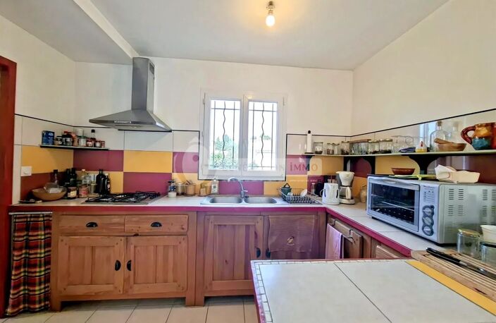 Maison à Fontvieille : Charme et confort en Provence — photo 5