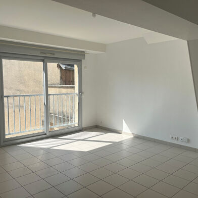 Appartement 4 pièces 500 €