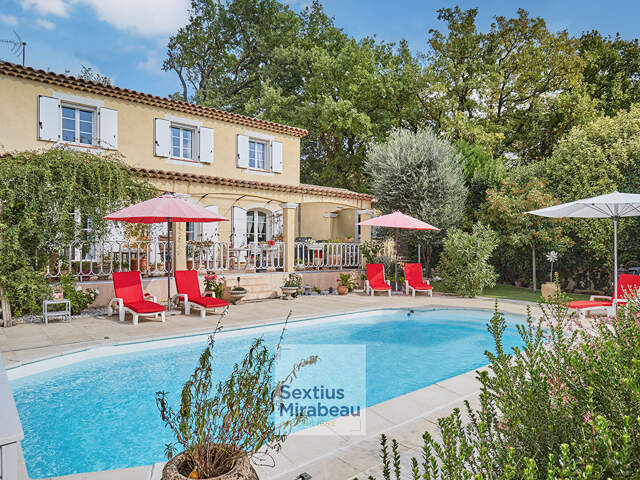 Bastide provençale de charme avec extension contemporaine — photo du bien