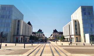 Bureau 5 Pièces 100 m² à louer à Tours (37000)